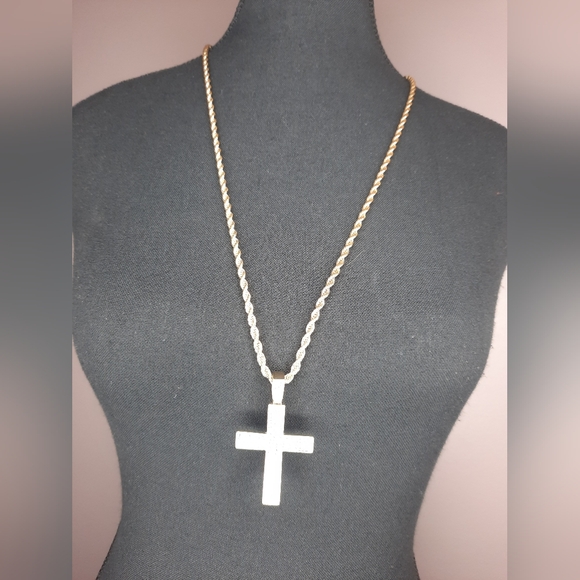 Elegant Gold and Silver Cross Pendant Necklace - Picture 2 of 3